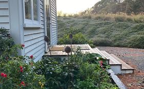 Ohariu Farm Cottage